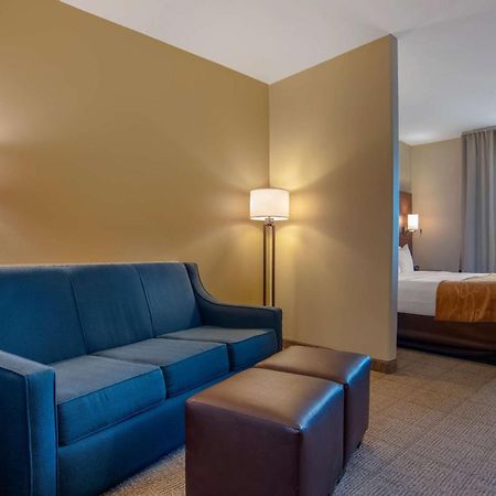 Comfort Suites Alexandria Exterior foto
